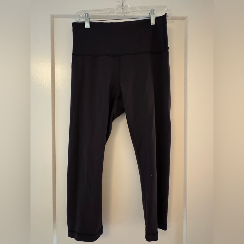 Lululemon 🖤 Black High-Waisted Leggings EUC